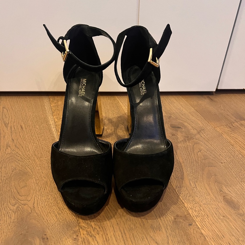MICHAEL Michael Kors Black and Gold Stiletto Heels